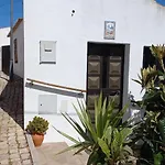 Antigo Holiday home *